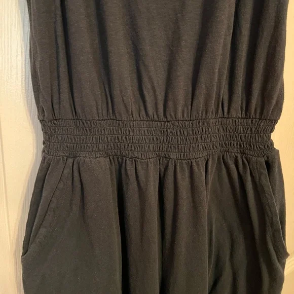 aerie Black Sleeveless Jumpsuit - Picture 4 of 8